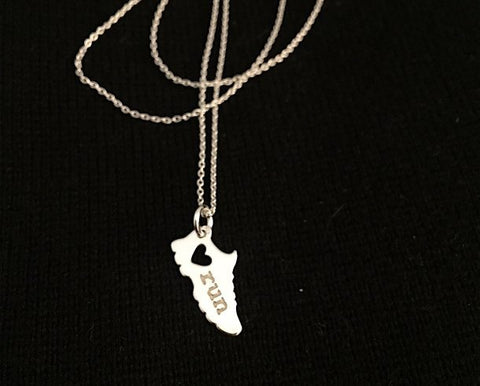 Love to run ketting in zilver